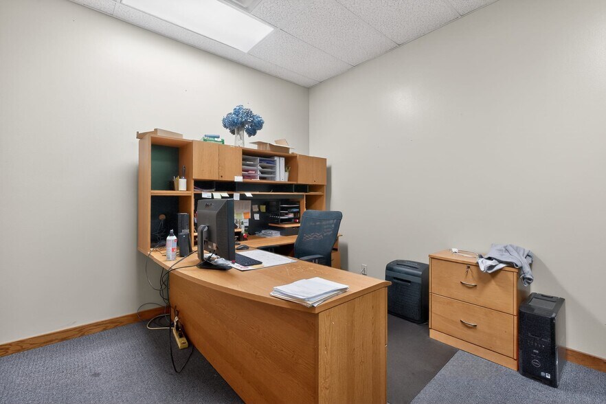 More Photos Of 4350 Pacific Hwy, Bellingham Industrial For Sale