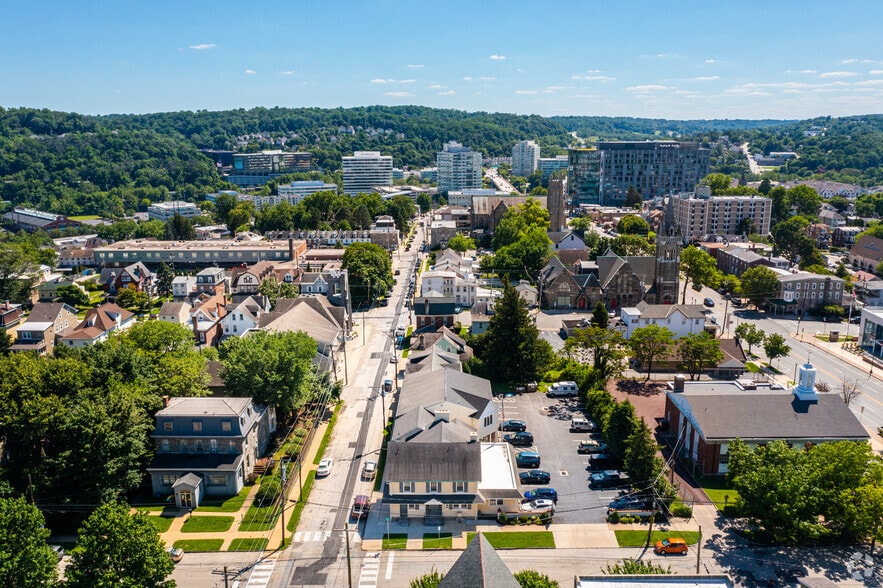 More Photos Of 21 E 5th Ave, Conshohocken Office For Lease