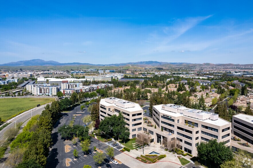 More Photos Of 4309 Hacienda Dr, Pleasanton Office For Lease