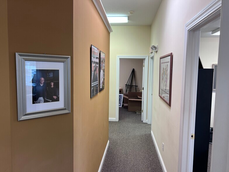 More Photos Of 2901 E Bristol St, Elkhart Office For Sale
