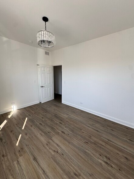 More Photos Of 4751 W Monroe St, Chicago Multifamily For Sale