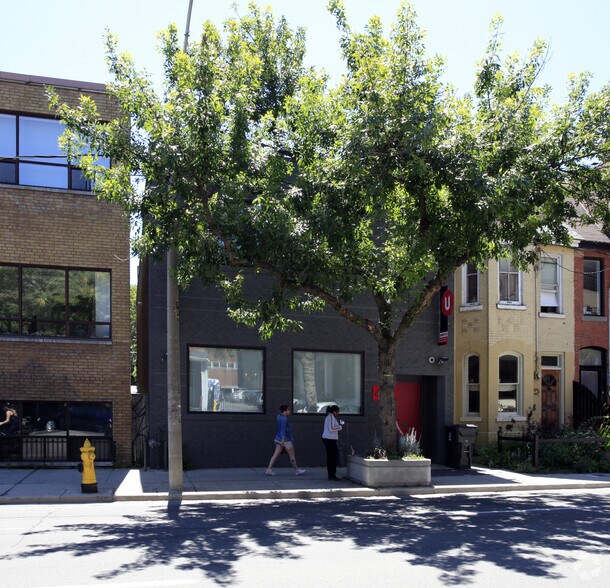 More Photos Of 495 Adelaide St W, Toronto Office For Sale