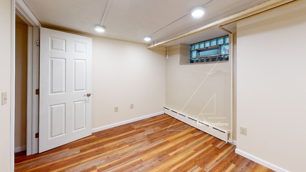 More Photos Of 34 E Lancaster Ave, Shillington Specialty For Lease