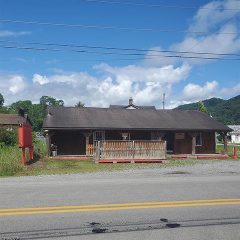 More Photos Of 9772 Seneca Trl, Mill Creek General Retail For Sale