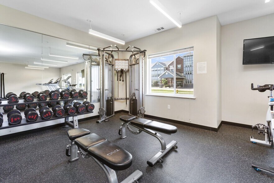 More Photos Of 482 Marion Rd, Oshkosh Apartments For Sale