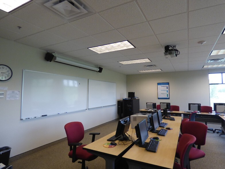 More Photos Of 17685 Juniper Path, Lakeville Office For Lease