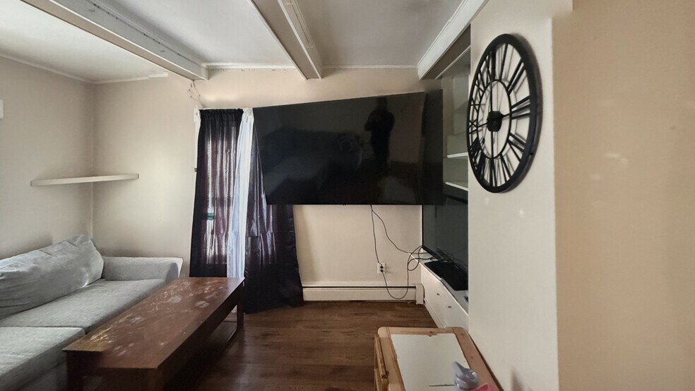 More Photos Of 14 High St, Pembroke Multifamily For Sale