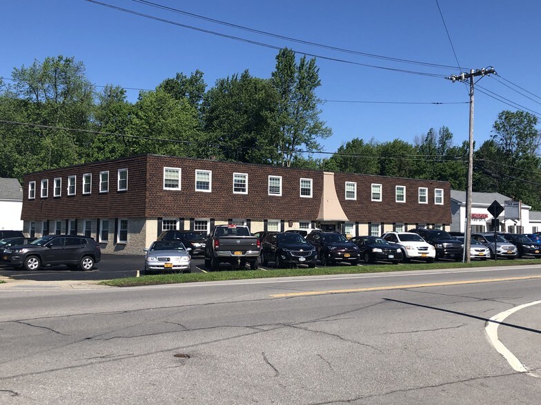 Primary Photo Of 3960 Harlem Rd, Amherst Medical For Lease