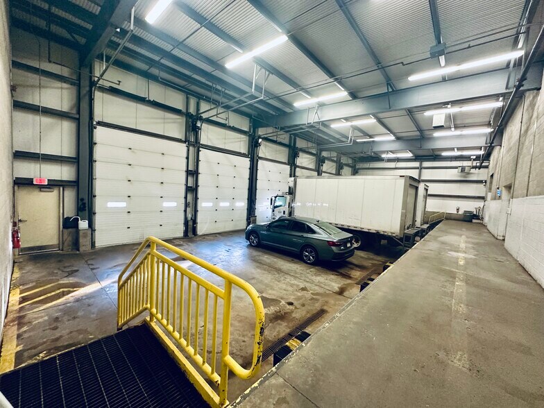 More Photos Of 125 Liberty St, Brockton Manufacturing For Sale