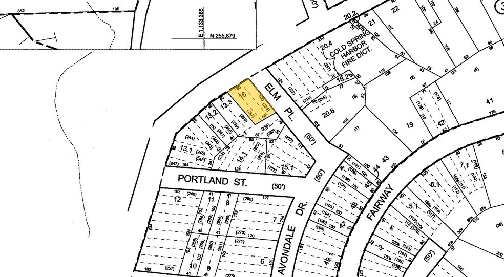 More Photos Of 3 Harbor Rd, Cold Spring Harbor Office For Lease