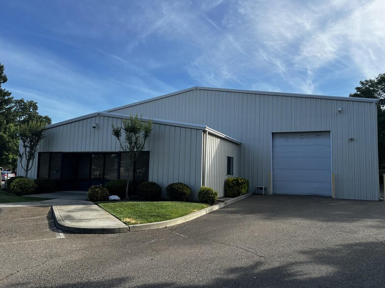 Primary Photo Of 19910 Hirsch Ct, Anderson Warehouse For Lease