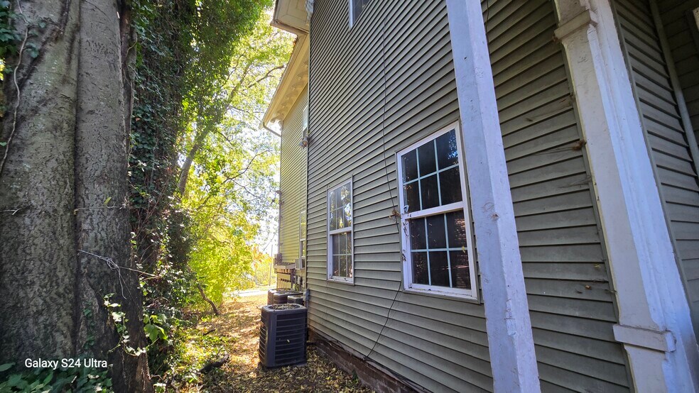 More Photos Of 311 Silver Pl, Knoxville Apartments For Sale