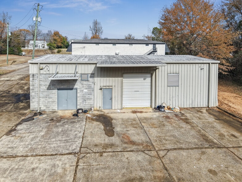 More Photos Of 3321 University Blvd E, Tuscaloosa Warehouse For Sale