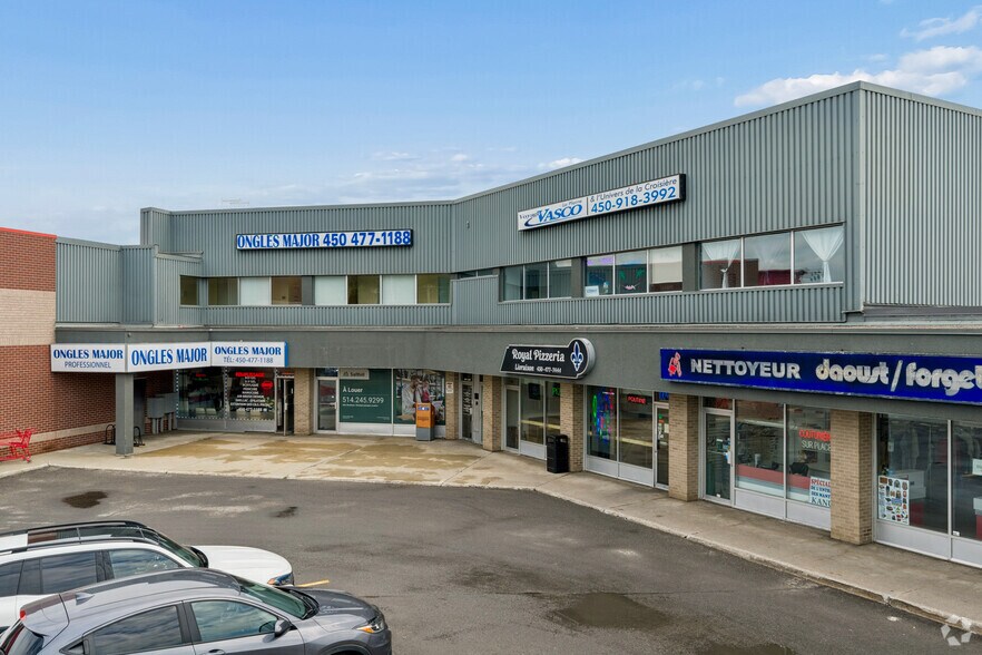 More Photos Of 5333 Boul Laurier, Terrebonne Unknown For Lease