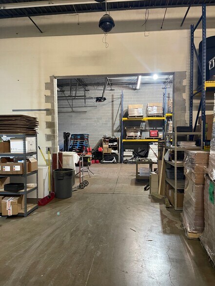 More Photos Of 620 Enterprise Dr, Oak Brook Light Distribution For Lease