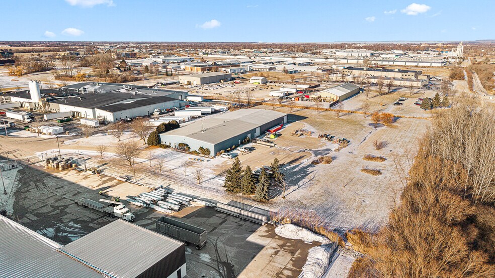 Primary Photo Of 65 Blodgett Ct, Fond Du Lac Warehouse For Sale