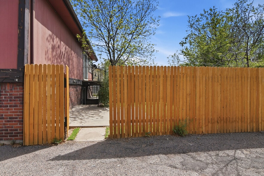 More Photos Of 16432 E 13th Pl, Aurora Specialty For Sale