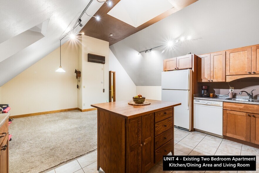 More Photos Of 343 Main St, Sandown Office For Sale