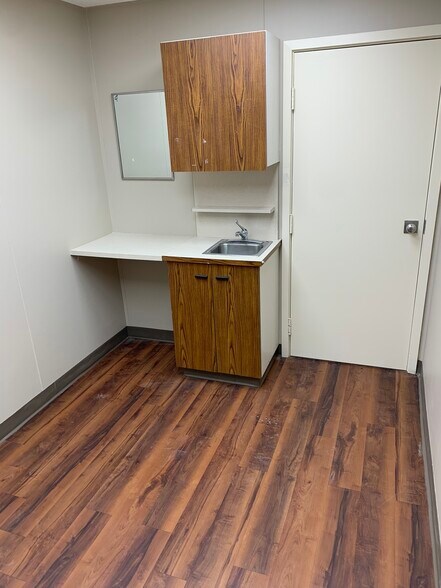 More Photos Of 239 E Brown St, East Stroudsburg Medical For Lease