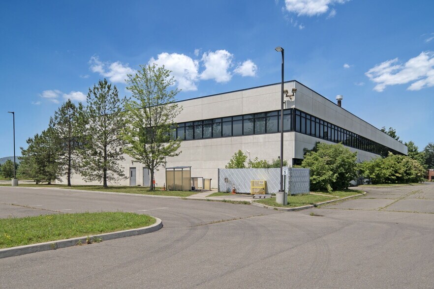 More Photos Of 326 Daniel Zenker Dr, Horseheads Office For Sale