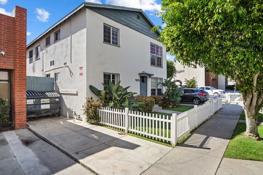 More Photos Of 11158-11162 Massachusetts Ave, Los Angeles Apartments For Sale
