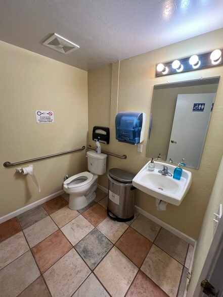 More Photos Of 31 Soledad Dr, Monterey Medical For Sale