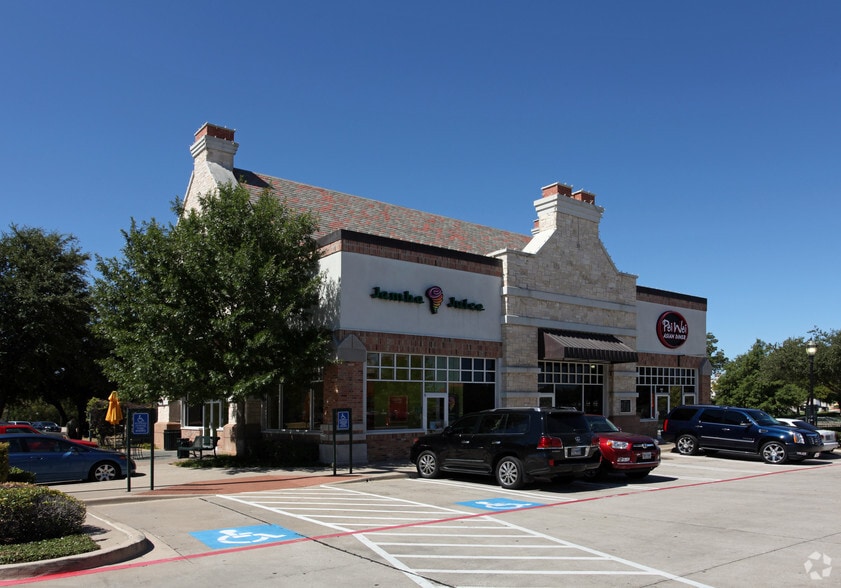 More Photos Of 18204-18410 Preston Rd, Dallas Unknown For Lease