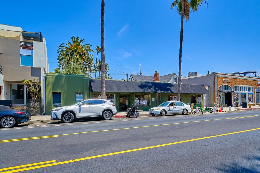 More Photos Of 1321-1325 Abbot Kinney Blvd, Venice Freestanding For Sale