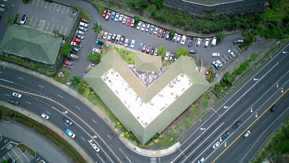 More Photos Of 75-1000 Henry St, Kailua Kona Storefront Retail Office For Sale