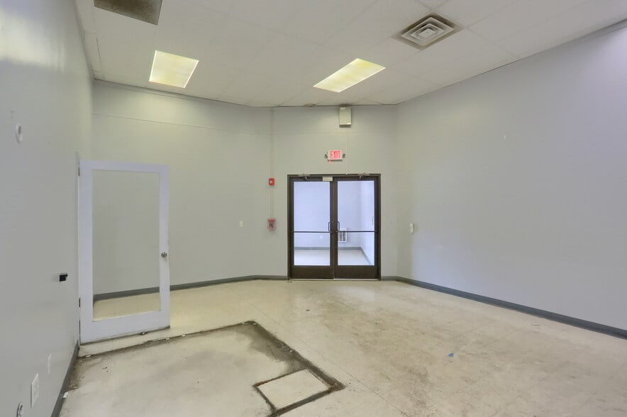 More Photos Of 144-148 Pennsylvania Ave, Charleroi Food Processing For Sale