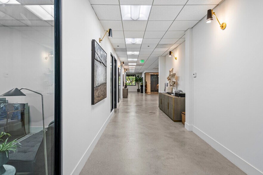 More Photos Of 501 S Beverly Dr, Beverly Hills Medical For Lease