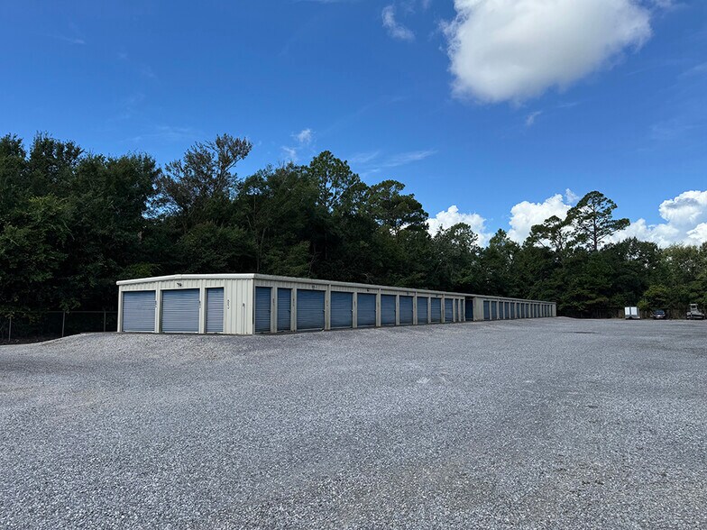 Primary Photo Of 7305 Mississippi 613, Moss Point Self Storage For Sale