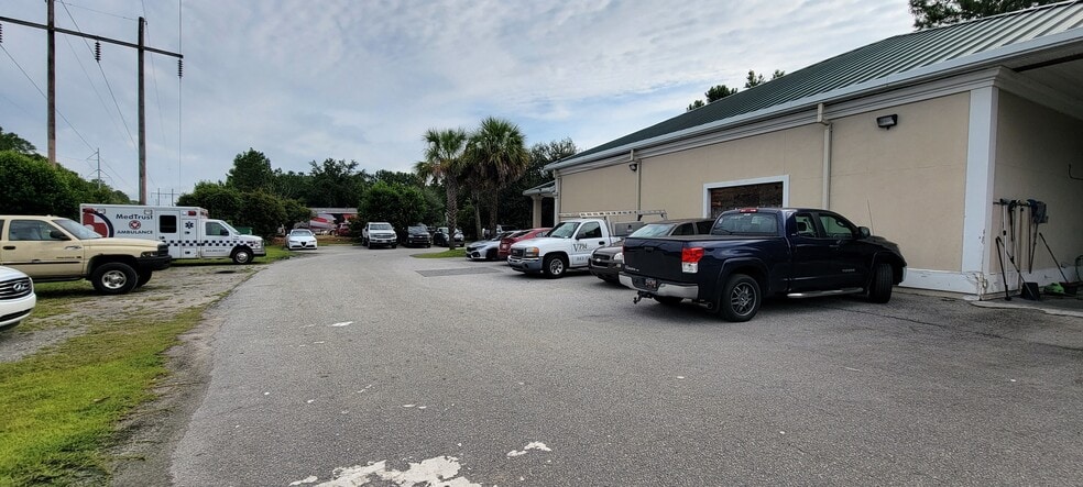 More Photos Of 452 Browns Cove Rd, Ridgeland Flex For Sale