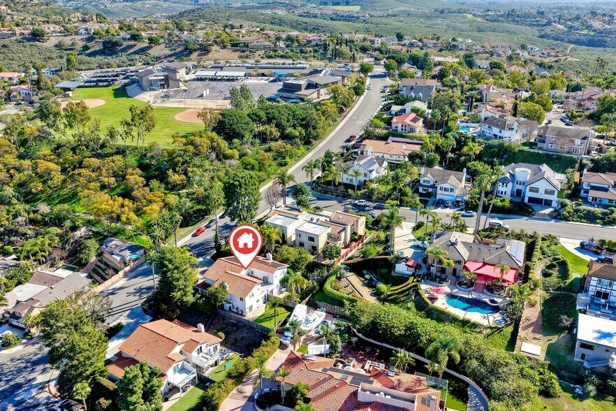 More Photos Of 6809 Corintia St, Carlsbad Multifamily For Sale