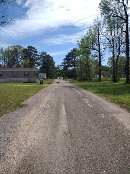 More Photos Of 4915 US Highway 80, Selma Manufactured Housing Mobile Home Park For Sale