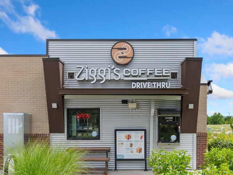 More Photos Of 8525 W 100th Ave, Westminster Freestanding For Sale