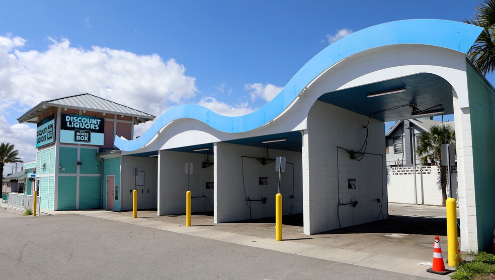 More Photos Of 301-305 E International Speedway Blvd, Daytona Beach Convenience Store For Sale