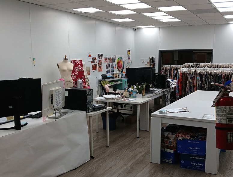 More Photos Of 3141 E Washington Blvd, Los Angeles Industrial For Lease