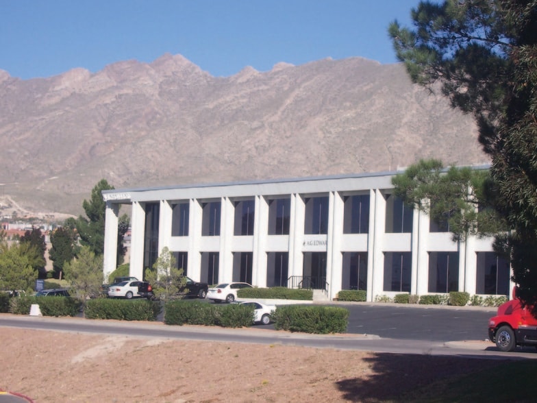 More Photos Of 444 Executive Center Blvd, El Paso Office For Lease