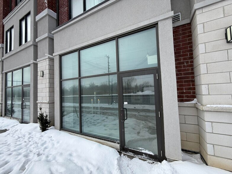 More Photos Of 200 Dissette St, Bradford West Gwillimbury Apartments For Lease