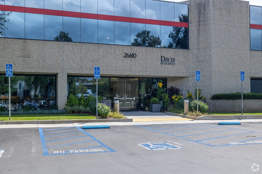 More Photos Of 26610 Agoura Rd, Calabasas Unknown For Lease