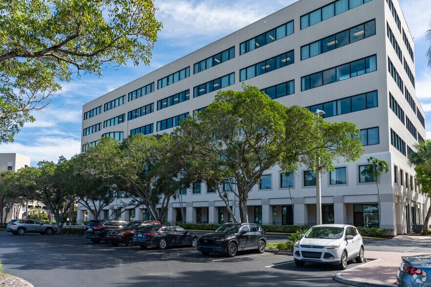 More Photos Of 6700 N Andrews Ave, Fort Lauderdale Office For Lease