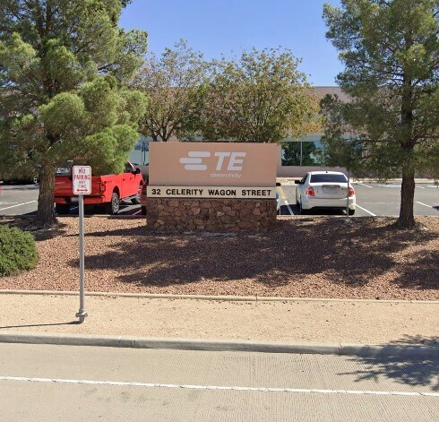 More Photos Of 32 Celerity Wagon St, El Paso Warehouse For Lease