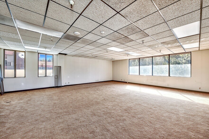 More Photos Of 276 Kingsbury Grade, Stateline Unknown For Lease