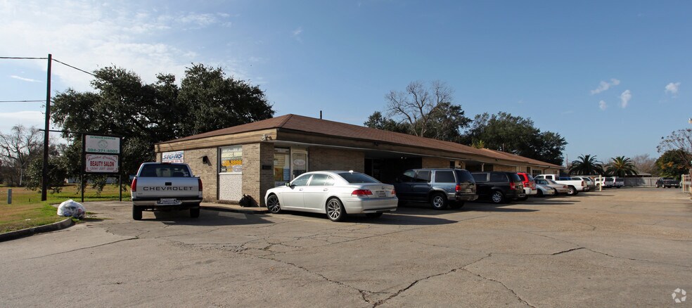 More Photos Of , Marrero General Retail For Sale