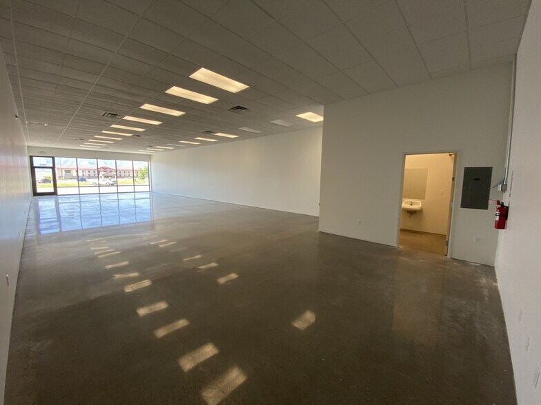 More Photos Of 2288 E Main St, Cortez Storefront For Lease