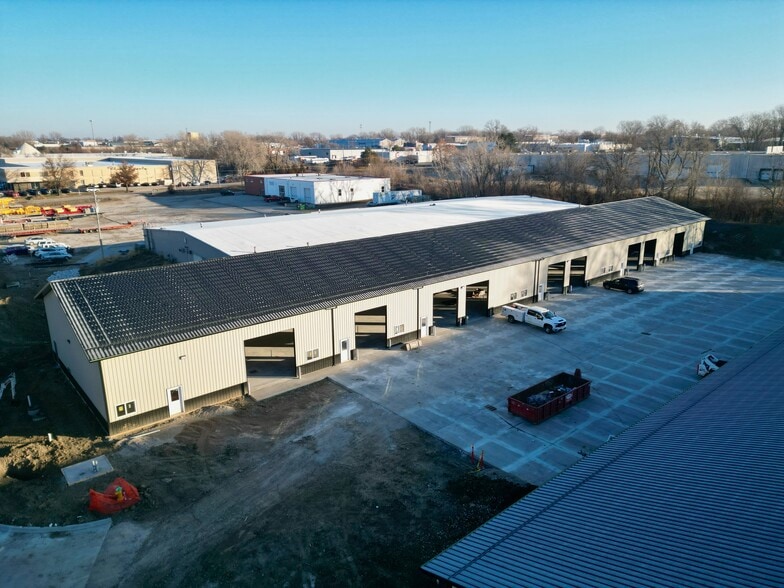 More Photos Of 1605 51st Ave, Des Moines Industrial For Lease