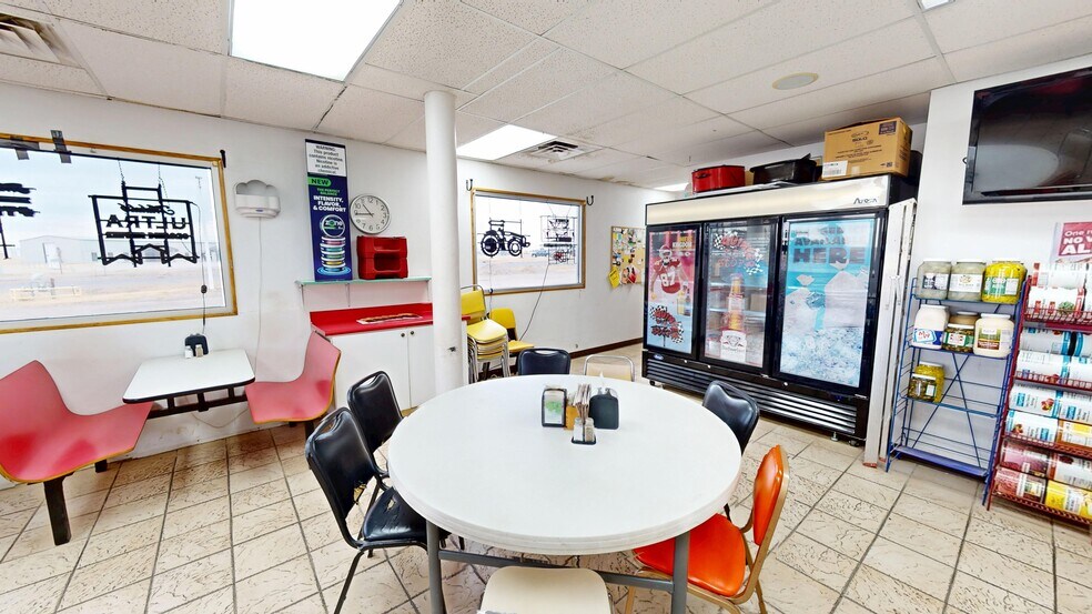 More Photos Of 1200 Castle Rock St, Quinter Service Station For Sale