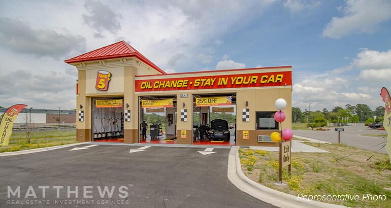 Primary Photo Of 903 Ohio Ave S, Live Oak Auto Repair For Sale