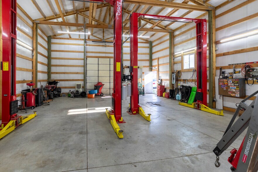 More Photos Of 438 Highway 55, Horseshoe Bend Auto Repair For Sale